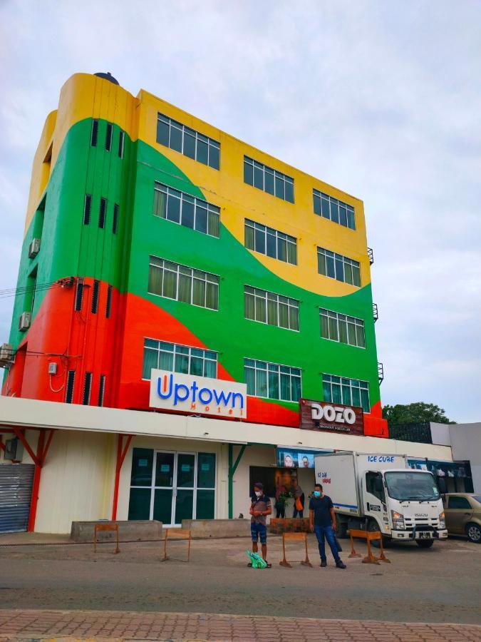Uptown Hotel Semporna Exterior photo